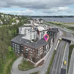 Close To Center And Naesijaervi - Free Parking, Ac, And Two Double Beds Appartamento Tampere